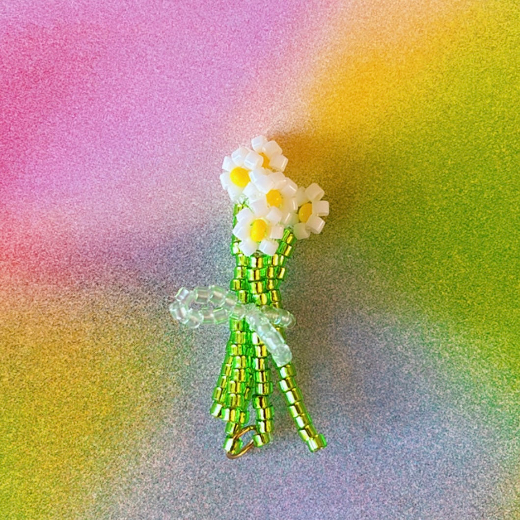 FLEURS Marguerite Charm