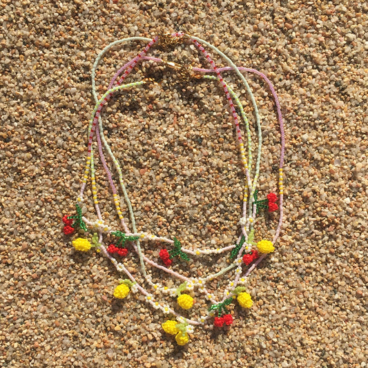 LEMONADE BREAK Necklace